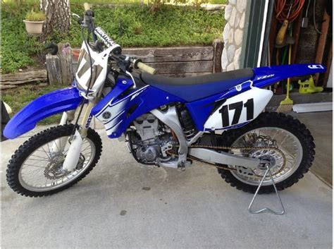 If you are familiar with supermoto bike or dirt bikes in general you can see that this one has nearly $15,000 dollars invested in it. 2007 Yamaha Yz450f Mx for sale on 2040-motos