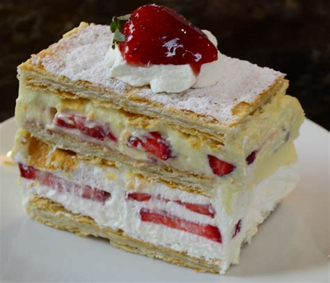 Cakes With Strawberries And Puff Pastry