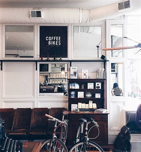 Fortunately, there are coffee shops. The 17 Best Chicago Coffee Shops to Do Work In | Chicago ...
