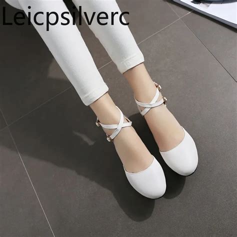 Pumps Spring And Autumn New Style Round Head Shallow Mouth Buckle Thick Heel Mid Heel Womens