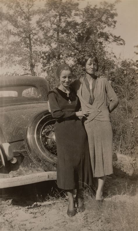 Sold Price Clyde Barrow And Bonnie Parker Bonnie And Clyde Barrow