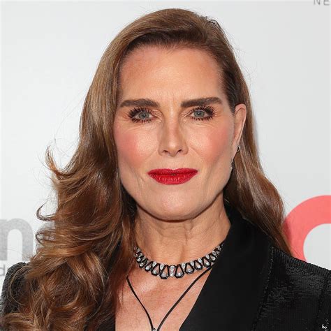 Brooke Shields Stuns Fans With A Sizzling Throwback Swimsuit Photo