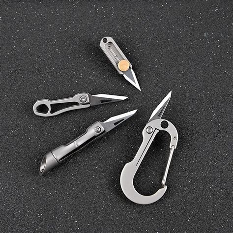 Titanium Alloy Mini Knife Sharp Portable Edc Keychain Hanger