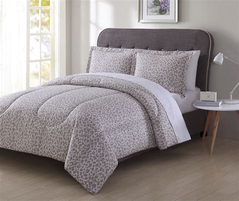 Select from wide rang of quilted bedspreads. Colormate Microfiber Comforter Set - Leopard | Shop Your ...