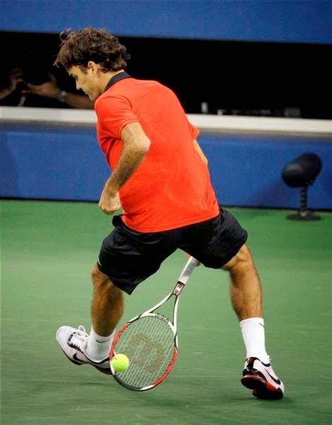 Dorian Howell Tennis Academy How To Hit Tweener Like Roger Federer
