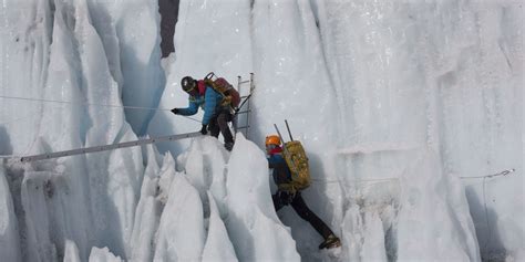 The Extreme Danger Of Mount Everest