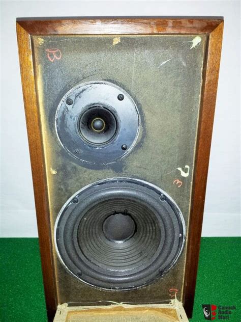 Acoustic Research Ar 4x 2 Way Vintage Stereo Walnut Speakers Photo