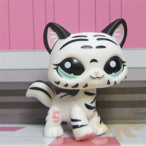 Littlest Pet Shop Animals Collection Lps Toys 1498 White Black Stripe