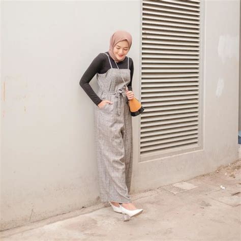 Maybe you would like to learn more about one of these? √ 50+ Refrensi OOTD Simple untuk Ke Kampus yang Kekinian