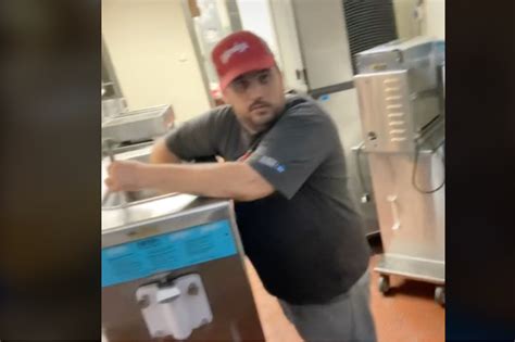 Disturbing Video Reveals Wendy S Worker Being Verbally Harassed By Supervisor Clear B Tch