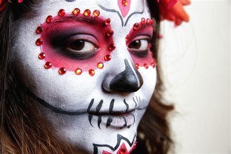 How To Apply La Catrina Makeup A Day Of The Dead Tutorial