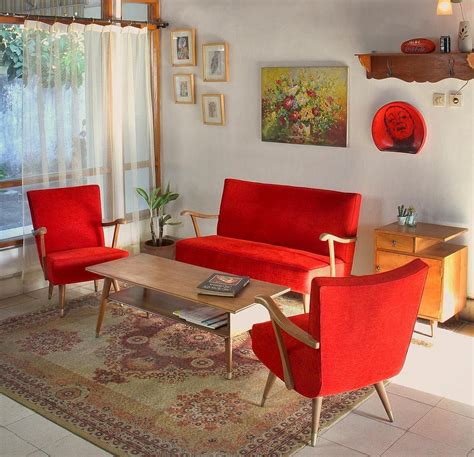Sebagai tempat untuk menyambut tamu, ruang tamu merupakan tempat pertama kali yang akan oleh karena itu, ruang tamu adalah salah satu ruangan penting yang harus sangat diperhatikan. Desain Ruang Tamu Modernvintage | Desain interior, Ide ...