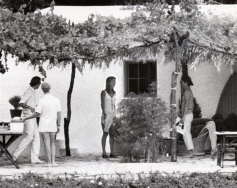 Lee And Jackie At The Onassis Beach House In Skorpios Greece 1970