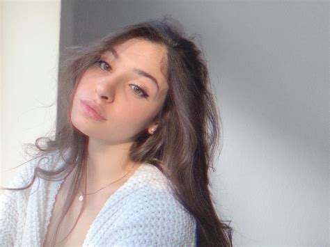 Yusra mardini ретвитнул(а) unhcr, the un refugee agency. Yusra Mardini on Instagram: "I picked a side on this ...