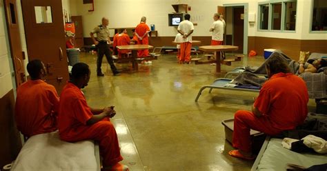 6 Disturbing Prison Facts Youll Learn From Wild Docuseries 60 Days In