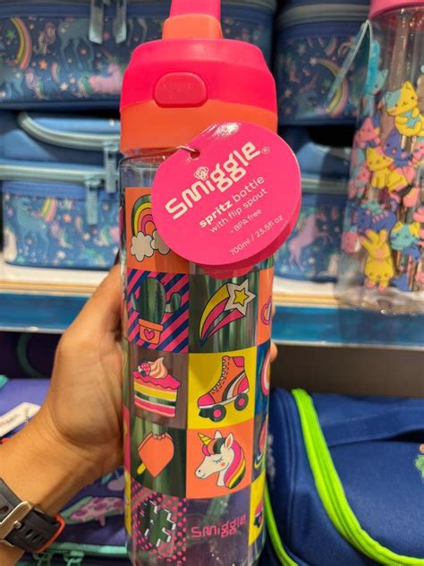 Smiggle Spritz Bottle Everything Else Others On Carousell
