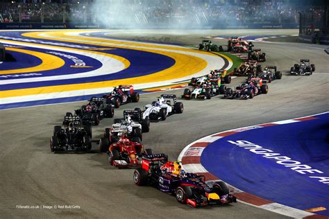Start Singapore 2014 F1 Fanatic Corrida Red Bull Singapura Motores