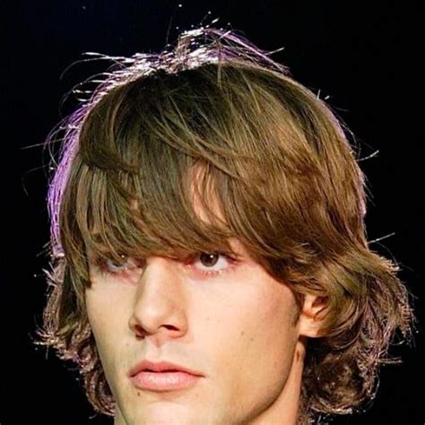 45 Shaggy Hairstyles For Men Who Are Easygoing And Stylish