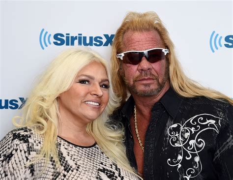 Dog The Bounty Hunters Daughter Lyssa Kisses Her Gorgeous Fiancée In