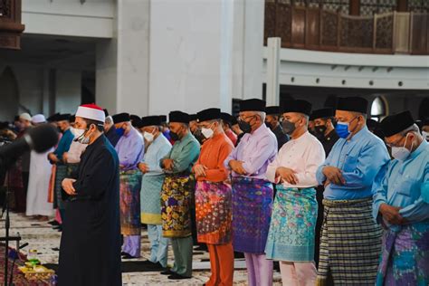 Solat Sunat Aidilfitri Di Masjid Wilayah Kuala Lumpur