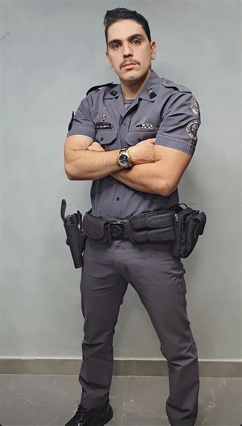 Roupa De Policial Masculina