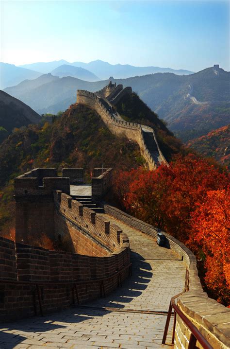 Great Wall In Autumn Badaling Great Wall Photos Easy Tour China
