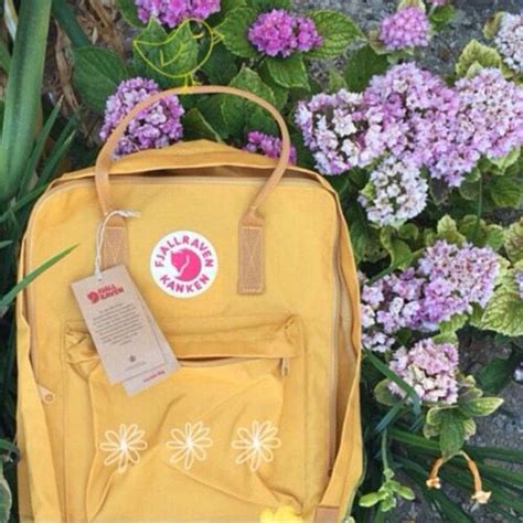 Can Someone Get Me A Kanken Pretty Please Ill Love You Forever
