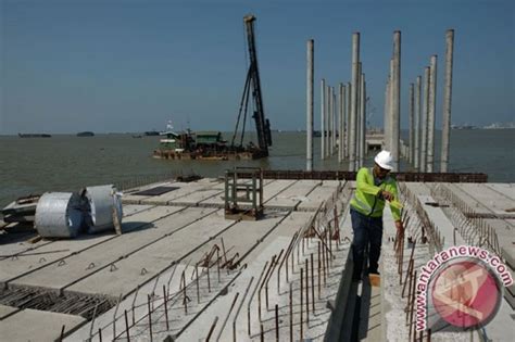 Menhub Pembangunan Pelabuhan Kuala Tanjung Jadi Perhatian Asing ANTARA News