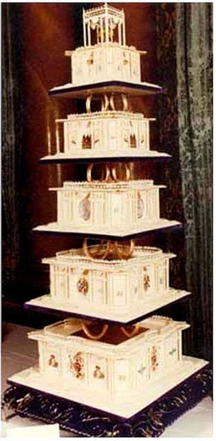 Princess diana's wedding cake frosting. Wedding cake for Prince Charles and Lady Diana Spencer ...