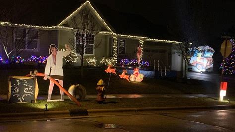 Port Washington Man Has Christmas Vacation Display To Help St Jude