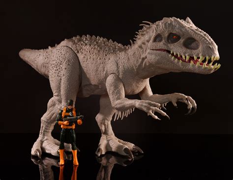 Mattel Jurassic World Super Colossal Indominus Rex Review