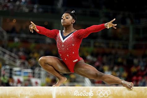 Copyright © 2021 abc news internet ventures. Simone Biles Says She Has 'No Worries' as She Hangs Poolside in Bikini