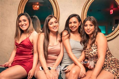 For over a decade, cindy's singles has been the hottest place for single people, or all ages and backgrounds to meet. How to Get Laid in Los Angeles - Where to Pick Up and Date ...
