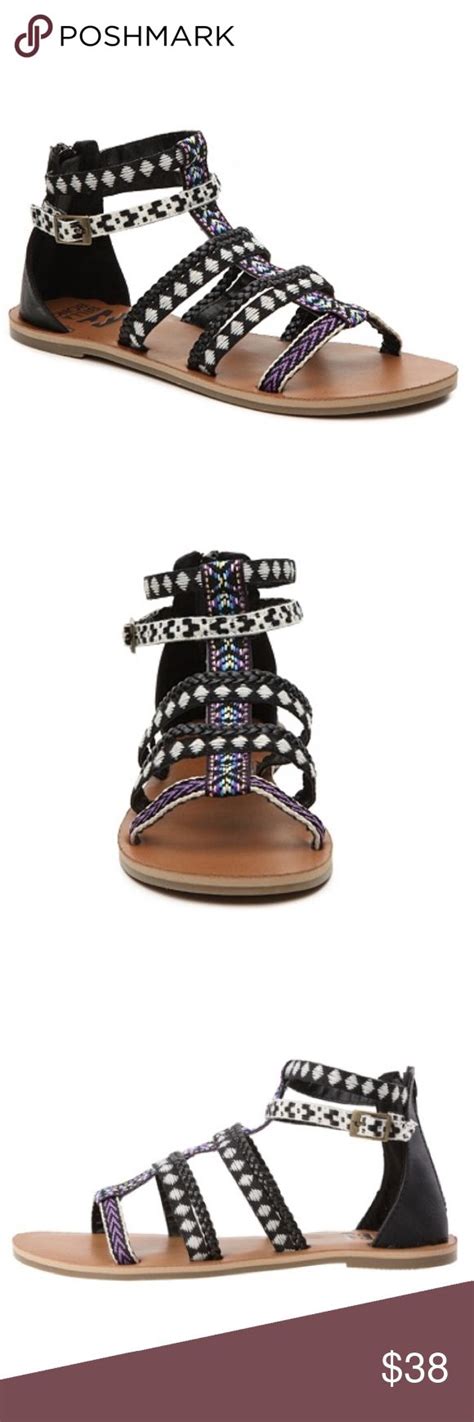 Hp🎉 Billabong Black White Purple Gladiator Sandal Gladiator Sandals
