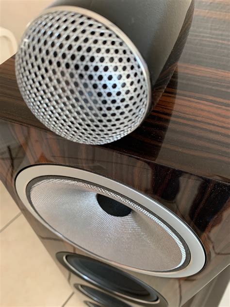 Review Bowers And Wilkins 702 Signature