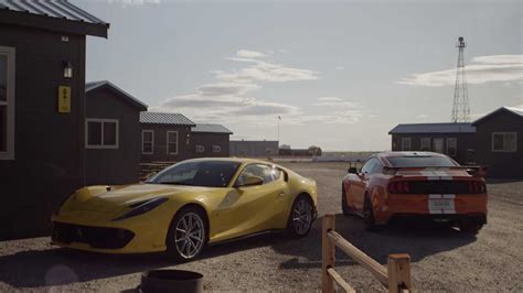 Ford v ferrari tuvo su estreno mundial en el festival de cine de telluride el 30 de agosto de 2019, y se estrenó en los estados unidos el 20 de noviembre de 2019 por walt disney studios motion pictures (bajo el sello 20th century fox). Drag Race: Ferrari 812 Superfast VS Ford Mustang Shelby GT500 video | Drive