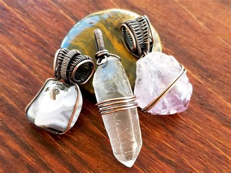 3 Different Ways To Wire Wrap Stones Wire Wrapping Irregular Etsy