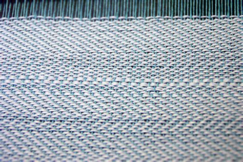Ravelry Comnurses Experiment With 2 Heddles 2 1 Twill