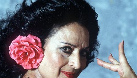 Lola Flores Un Fenómeno Inmortal E Inusual Vida Flamenca