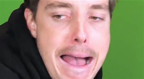 Is Lazarbeam In Pwr