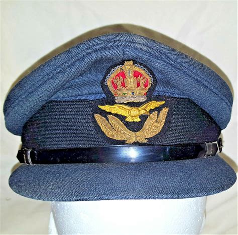 1970s Post Ww2 Royal Australian Air Force Officers Uniform Peaked