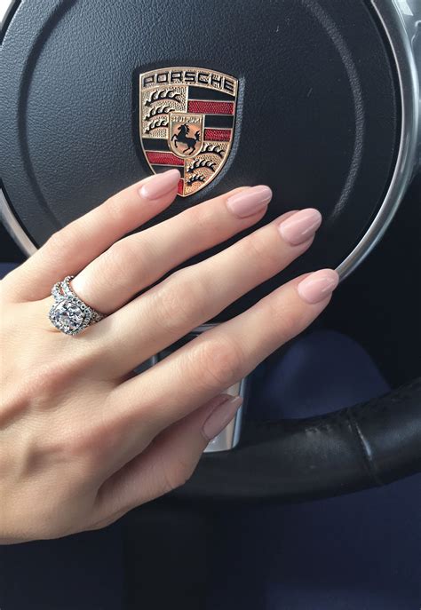 Gel Nails // DND 'Fairy Dream' | Gel nails shape, Gel nails, Trendy nails