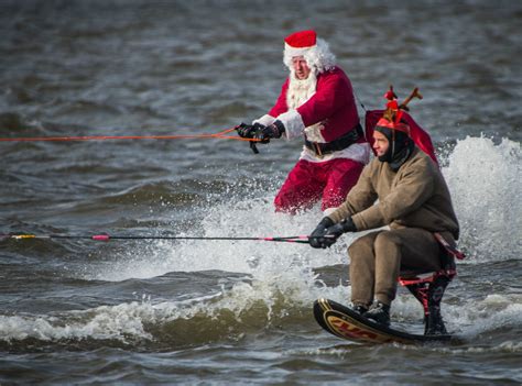 Forget The Sleigh In This Annual Tradition Santa Claus Dons Water