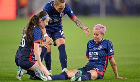 Megan Rapinoe S Final Game Is Over Inside Three Minutes After Injury