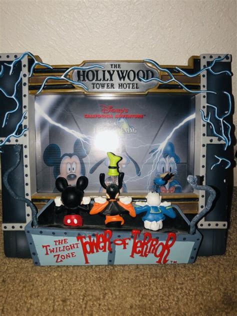 Disney Tower Of Terror Picture Frame Mickey Goofy Donald Twilight Zone