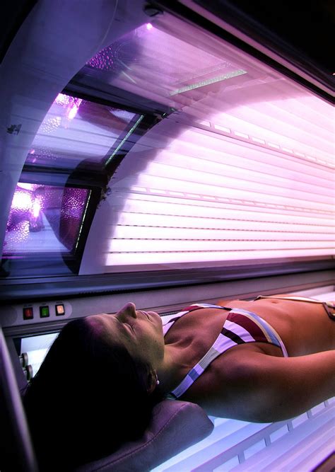 Home Tanning Beds Convenient But Dangerous Health Experts Say