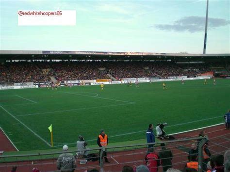 Gefällt 141.993 mal · 4.785 personen sprechen darüber. Eintracht-Stadion - Stadion in Braunschweig