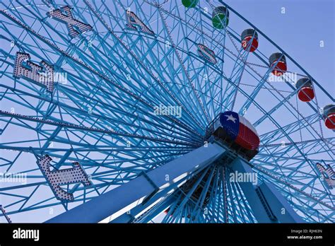 Texas Star Ferris Wheel Stock Photo Alamy