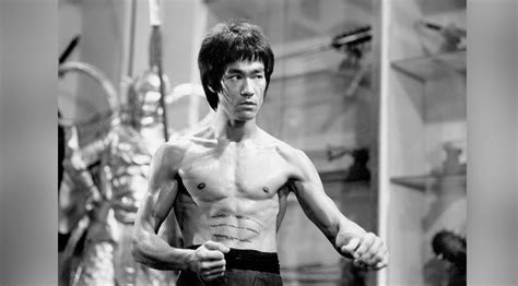 The Life And Workouts Of Martial Arts Legend Bruce Lee Muscle And Fitness