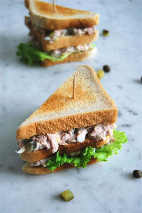 Tuna Club Sandwich And The Advantages Of Old Fashioned Traveling